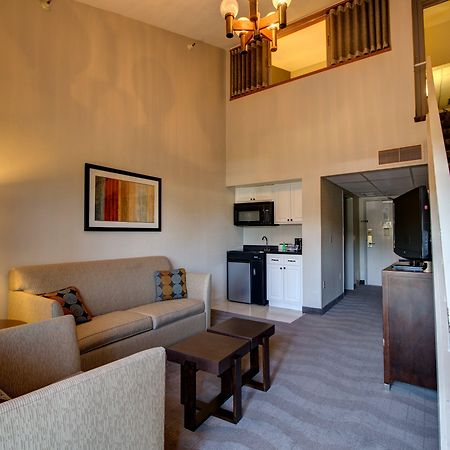 Holiday Inn Express San Diego - Rancho Bernardo, An Ihg Hotel ภายนอก รูปภาพ