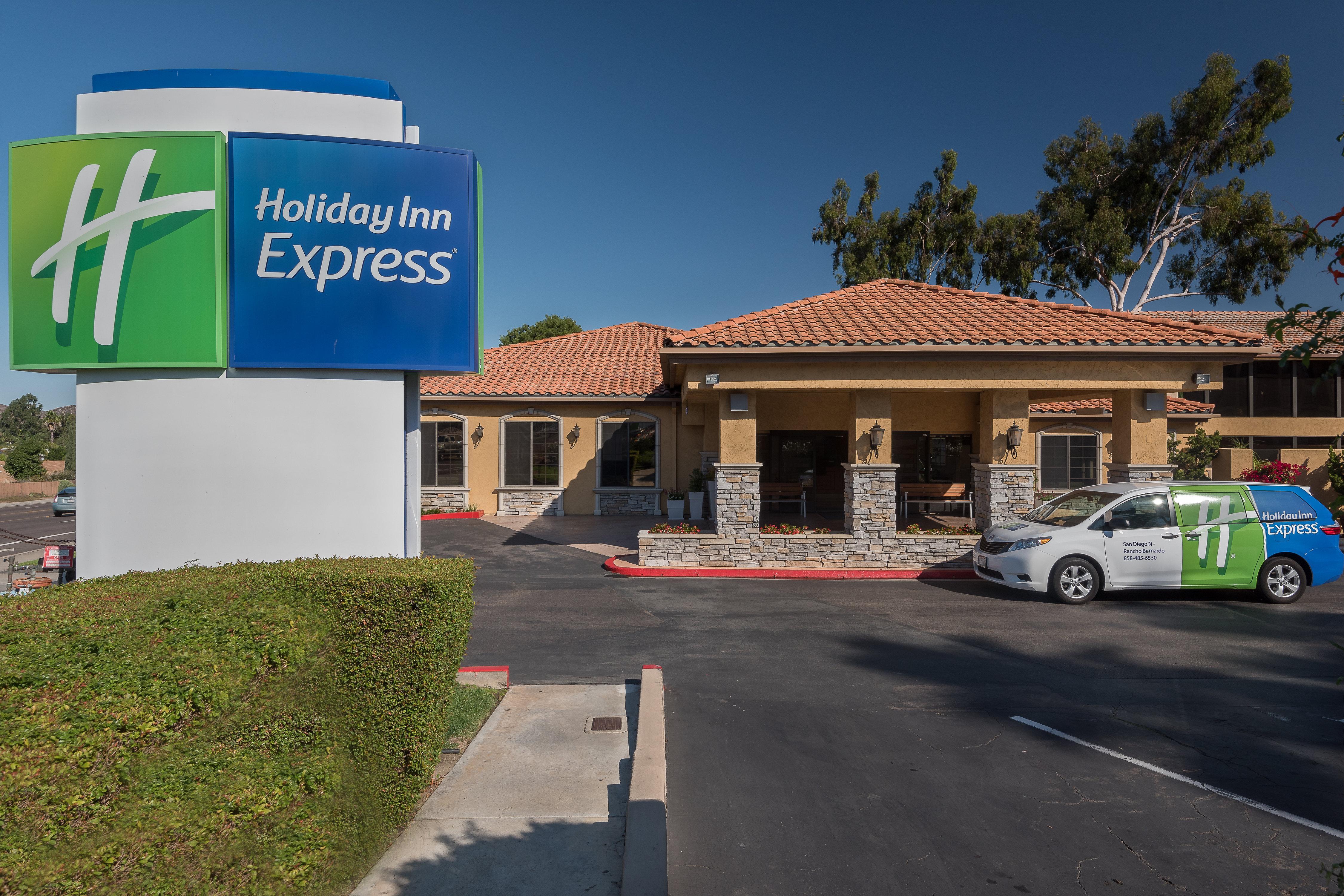 Holiday Inn Express San Diego - Rancho Bernardo, An Ihg Hotel ภายนอก รูปภาพ