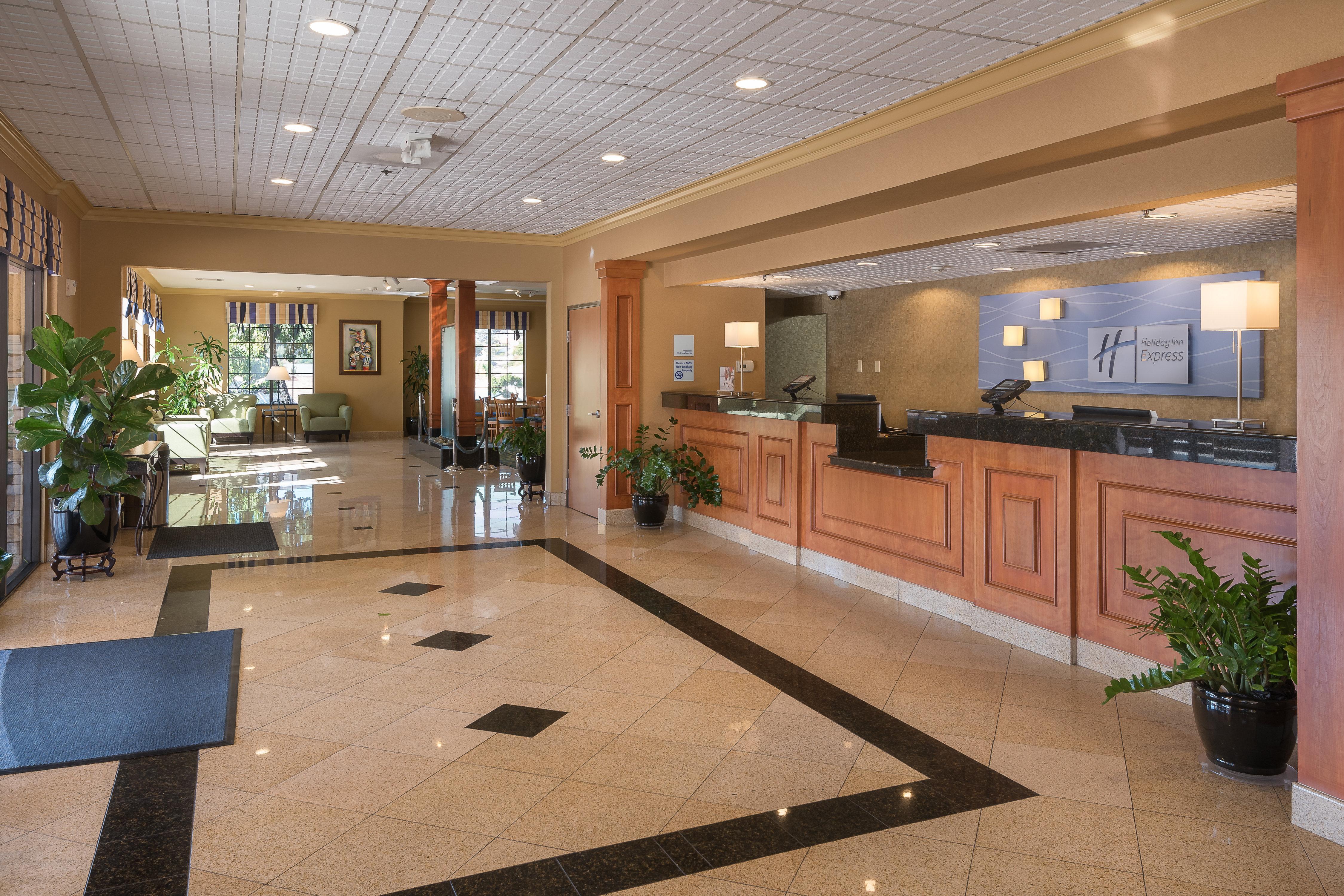 Holiday Inn Express San Diego - Rancho Bernardo, An Ihg Hotel ภายนอก รูปภาพ