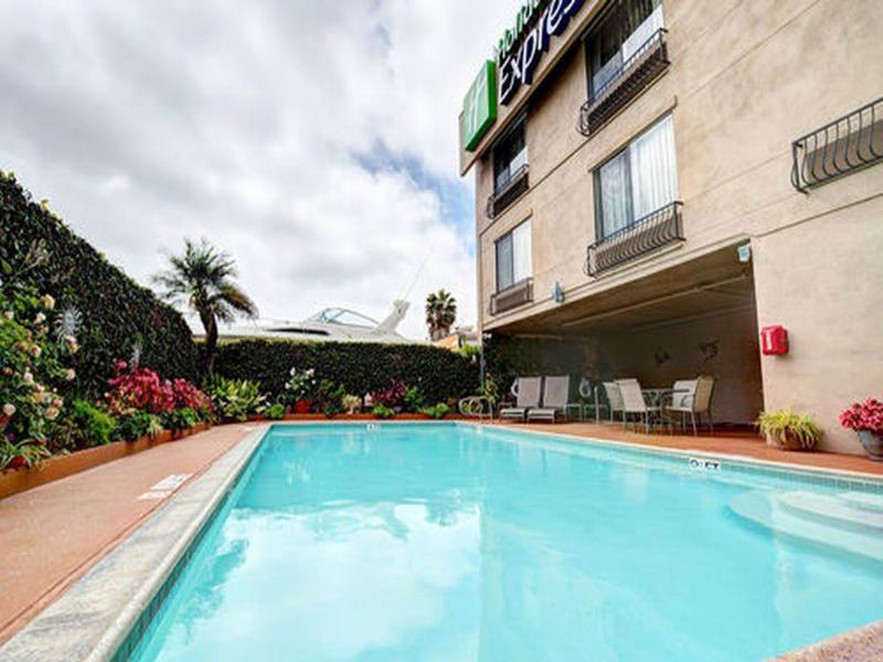 Holiday Inn Express San Diego - Rancho Bernardo, An Ihg Hotel ภายนอก รูปภาพ